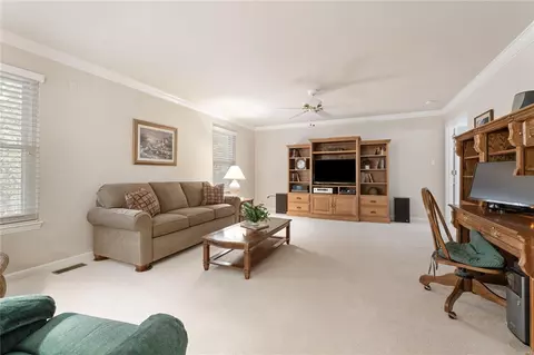 Living - 942 Sheffield Forest Ct, Wildwood, MO 63021 photo 3 of 4