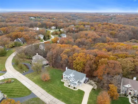 View/Area - 942 Sheffield Forest Ct, Wildwood, MO 63021 photo 2 of 7