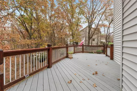 Exterior - 942 Sheffield Forest Ct, Wildwood, MO 63021 photo 5 of 10