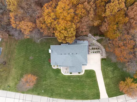 View/Area - 942 Sheffield Forest Ct, Wildwood, MO 63021 photo 1 of 7