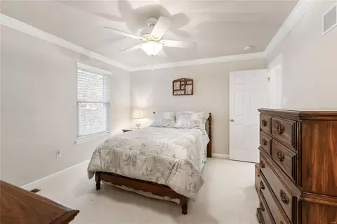 Bedroom - 942 Sheffield Forest Ct, Wildwood, MO 63021 photo 4 of 8