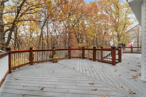 Exterior - 942 Sheffield Forest Ct, Wildwood, MO 63021 photo 6 of 10
