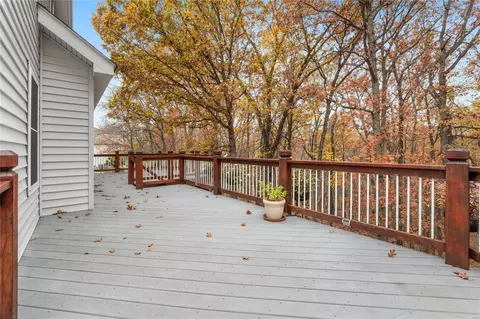 Exterior - 942 Sheffield Forest Ct, Wildwood, MO 63021 photo 4 of 10