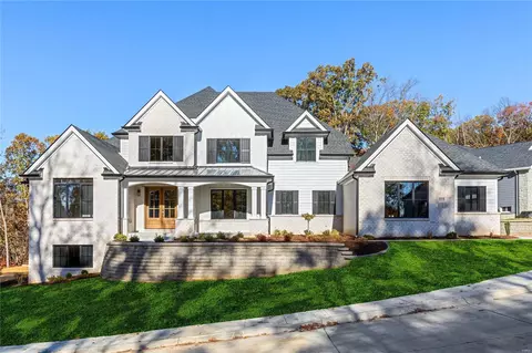 223 Ella Rose Ln, Saint Charles, MO 63304