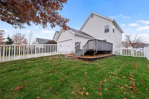 596 Misty Mountain Dr, O'fallon, MO 63368 photo 3