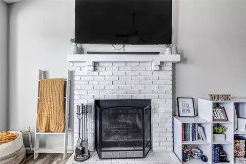 Living - 133 Lamplighter Way, O'fallon, MO 63368 photo 3 of 4