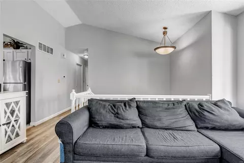 Entry Way - 133 Lamplighter Way, O'fallon, MO 63368 photo 2 of 3