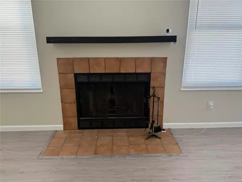 Living - 1131 Whitegate Ct, O'fallon, MO 63366 photo 3 of 3
