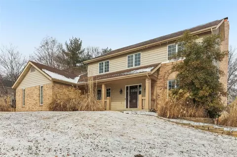 Exterior - 533 Red Rock Dr, Wildwood, MO 63011 photo 2 of 11