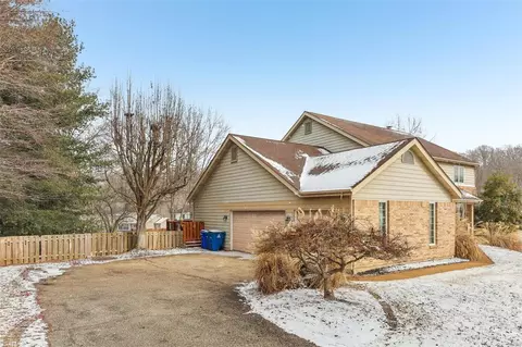 Exterior - 533 Red Rock Dr, Wildwood, MO 63011 photo 4 of 11