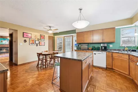 49 Dunmore Cir, O'fallon, MO 63368 photo 6