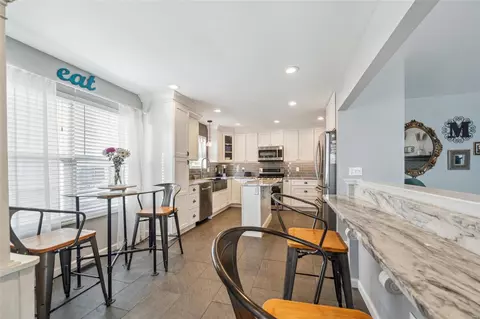 Kitchen - 487 Winter Park Dr, O'fallon, MO 63366 photo 1 of 3