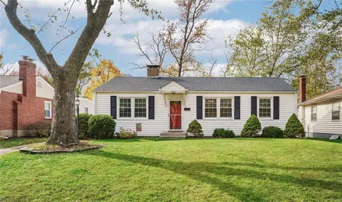 937 Curran Ave, Kirkwood, MO 63122