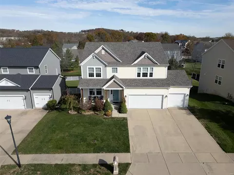 841 Ashton Way Cir, Eureka, MO 63025 photo 4