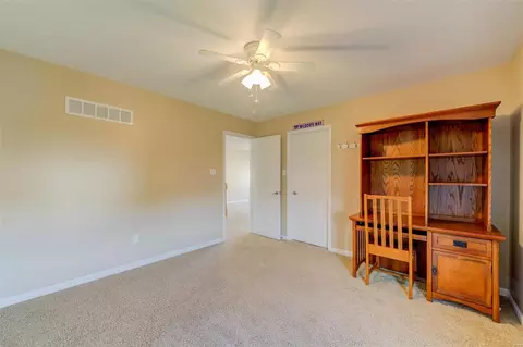 841 Ashton Way Cir, Eureka, MO 63025 photo 31