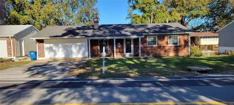 3949 Will Ave, Mehlville, MO 63125