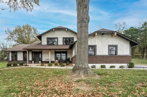 310 Steeple Ln, Wildwood, MO 63005