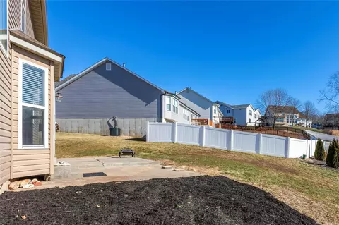 Exterior - 735 Longfellow Cir, O'fallon, MO 63366 photo 2 of 3