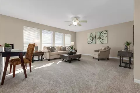 Living - 735 Longfellow Cir, O'fallon, MO 63366 photo 3 of 3