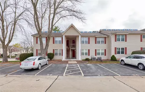 92 Sugar Bend Ct, Saint Peters, MO 63376