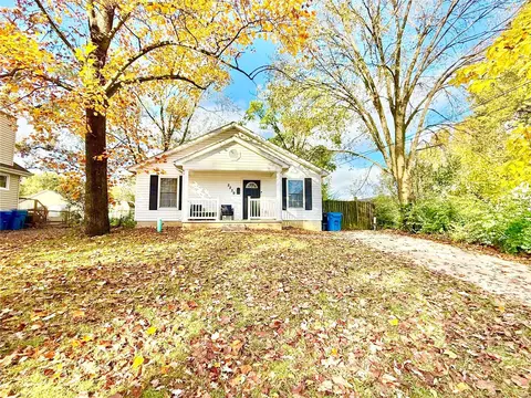 2239 Wismer Ave, Overland, MO 63114