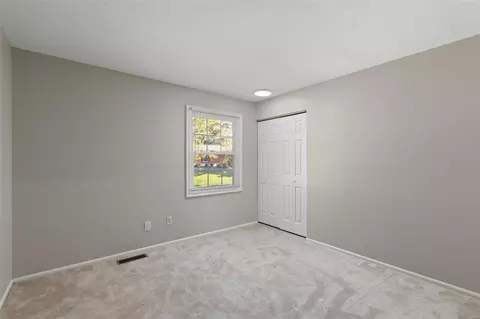 855 Green Lantern Ln, Ballwin, MO 63011 photo 34