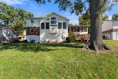855 Green Lantern Ln, Ballwin, MO 63011 photo 46
