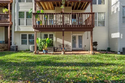 736 Woodside Trails Dr #102, Ballwin, MO 63021 photo 27