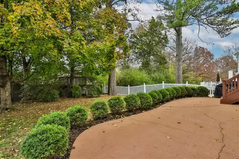 1084 Johanna Dr, Ballwin, MO 63021 photo 54