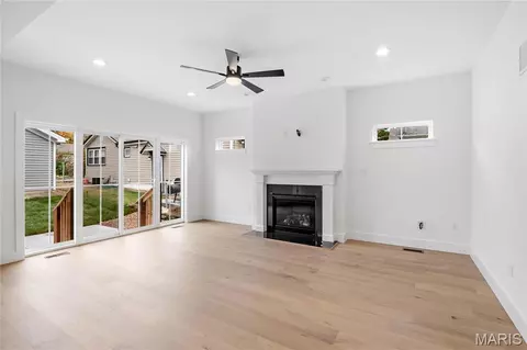 6927 Sutherland Ave, Saint Louis, MO 63109 photo 15
