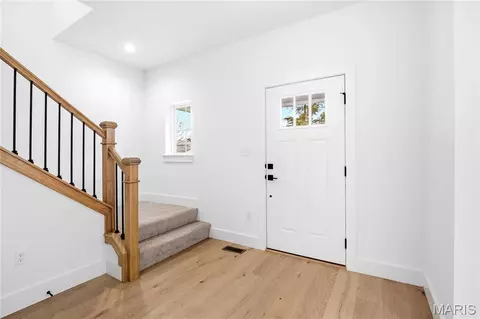 6927 Sutherland Ave, Saint Louis, MO 63109 photo 6