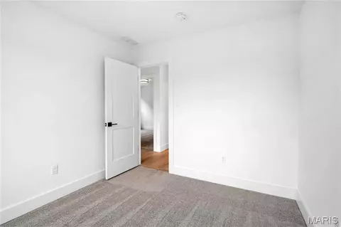 6927 Sutherland Ave, Saint Louis, MO 63109 photo 30