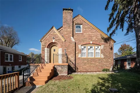3847 Oakridge Blvd, Saint Louis, MO 63121