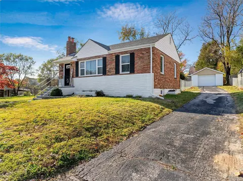 623 Holland Ave, Saint Louis, MO 63119