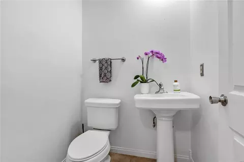 Bath - 345 Carmel Woods Dr, Ellisville, MO 63021 photo 1 of 5