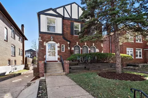 7310 Lindell Blvd, University City, MO 63130