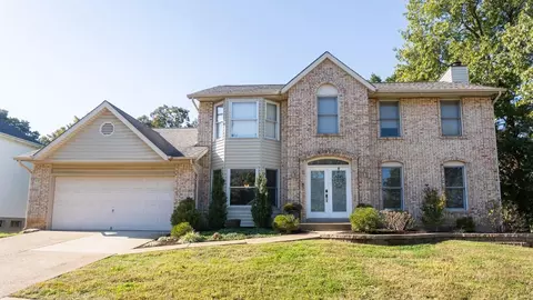 6913 Wellsford Ct, Saint Louis, MO 63129