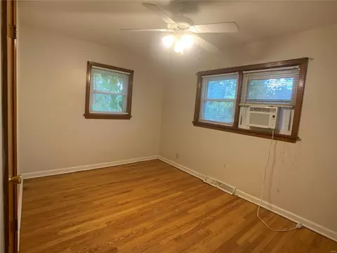 10 Wayne St, Saint Charles, MO 63301 photo 7
