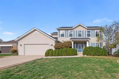 30 Goldtrail Dr, Saint Charles, MO 63301