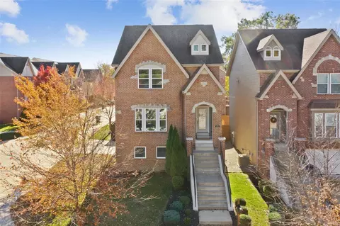 7034 Mardel Ave, Saint Louis, MO 63109