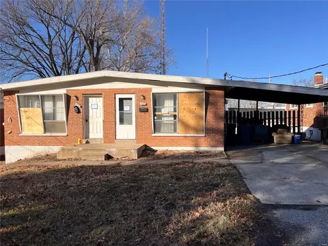 3521 Medora Ave, Saint Louis, MO 63121
