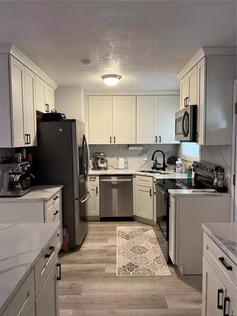 4614 Heege Rd, Affton, MO 63123 photo 7