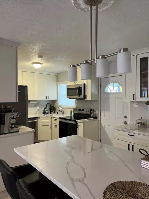 4614 Heege Rd, Affton, MO 63123 photo 6