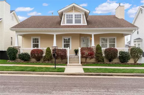 17219 Windsor Crest Blvd, Wildwood, MO 63038