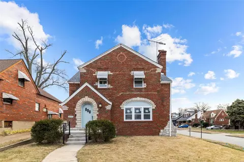 3500 Manola Ave, Saint Louis, MO 63121
