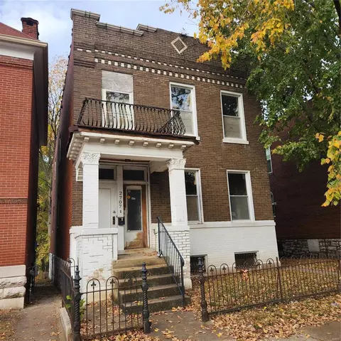 2707 Keokuk St, Saint Louis, MO 63118