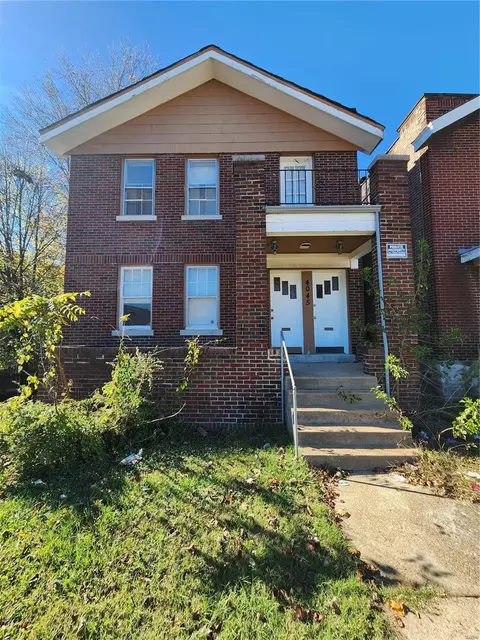 4045 S Grand Blvd, Saint Louis, MO 63118