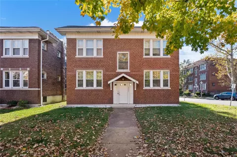 4262 Mcpherson Ave, Saint Louis, MO 63108