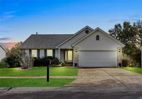 4223 Bielefeld Dr, Black Jack, MO 63033