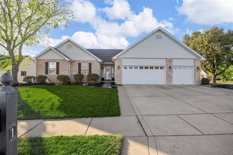 1 Glenmill Ct, O'fallon, MO 63366